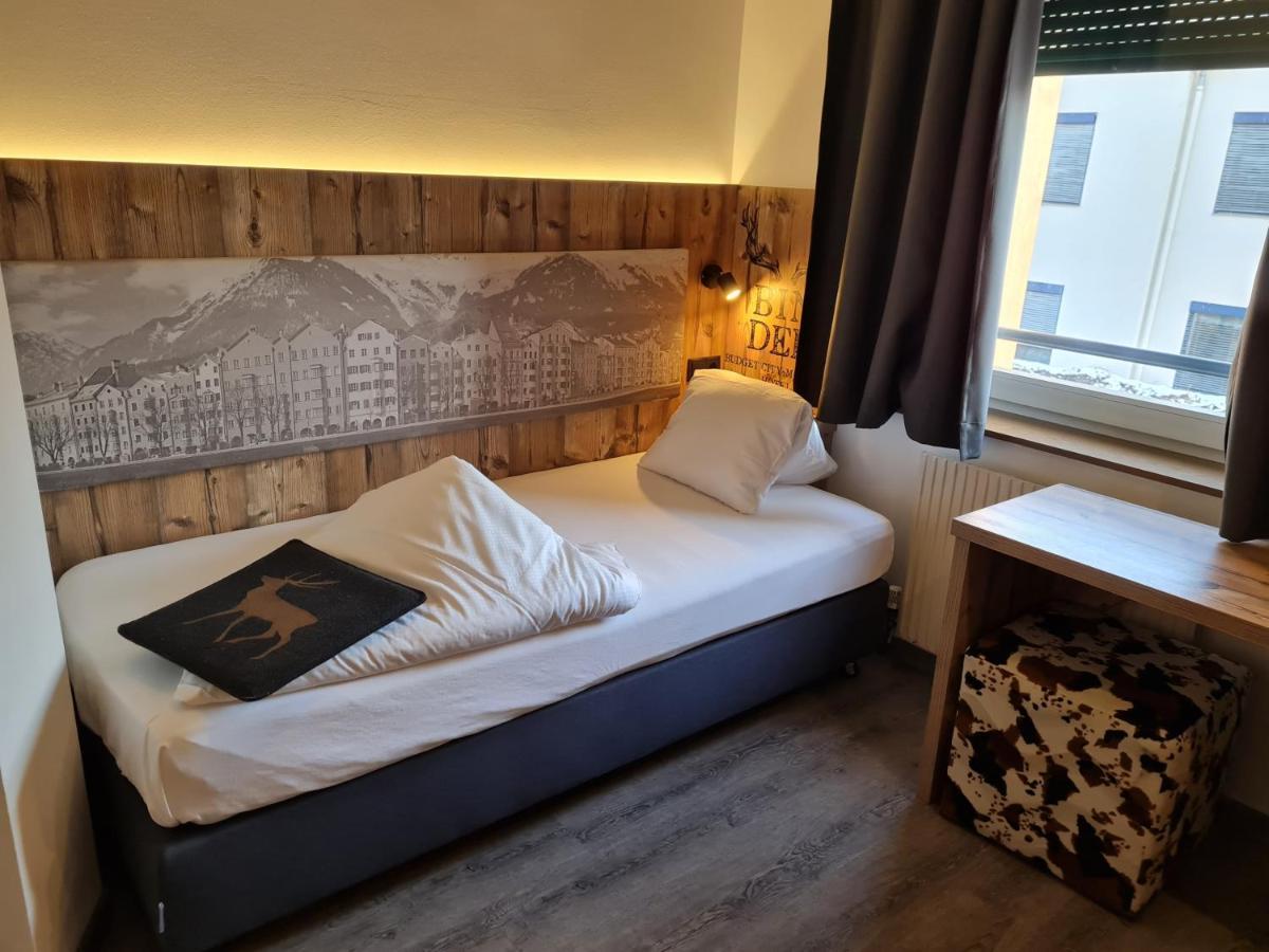 Binders Budget City-Mountain Hotel Инсбрук Екстериор снимка